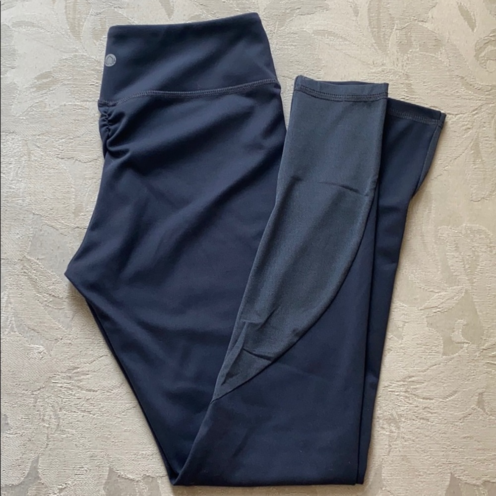 Jala Half Moon legging in NAVY, size S